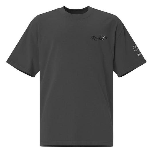 Oversized faded t-shirt قميص اوفر زايز مطرز - Kiaoko Store متجر كيوكو