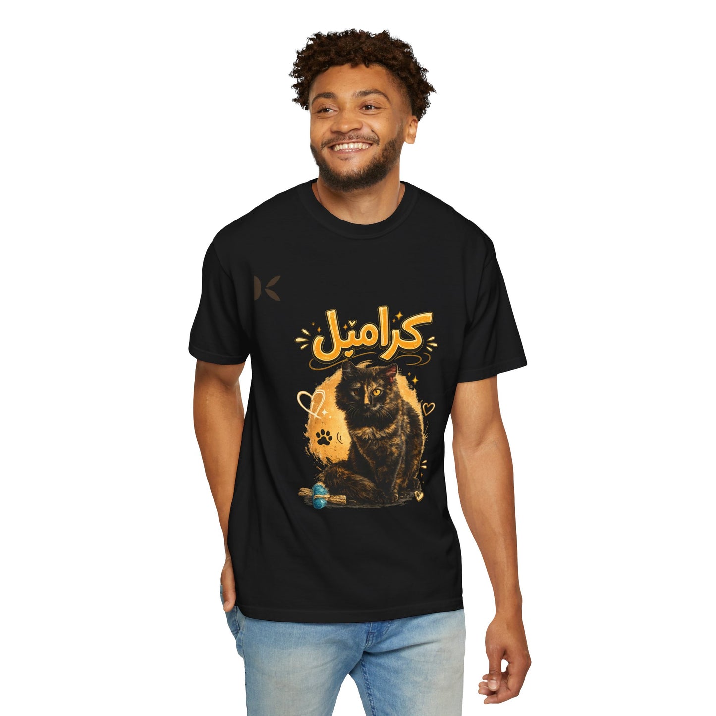 Caramel Cat T-Shirt — Cute Arabic 'كارامل' Graphic Tee تشيرت براند كيوكو مطبوع قطة كراميل
