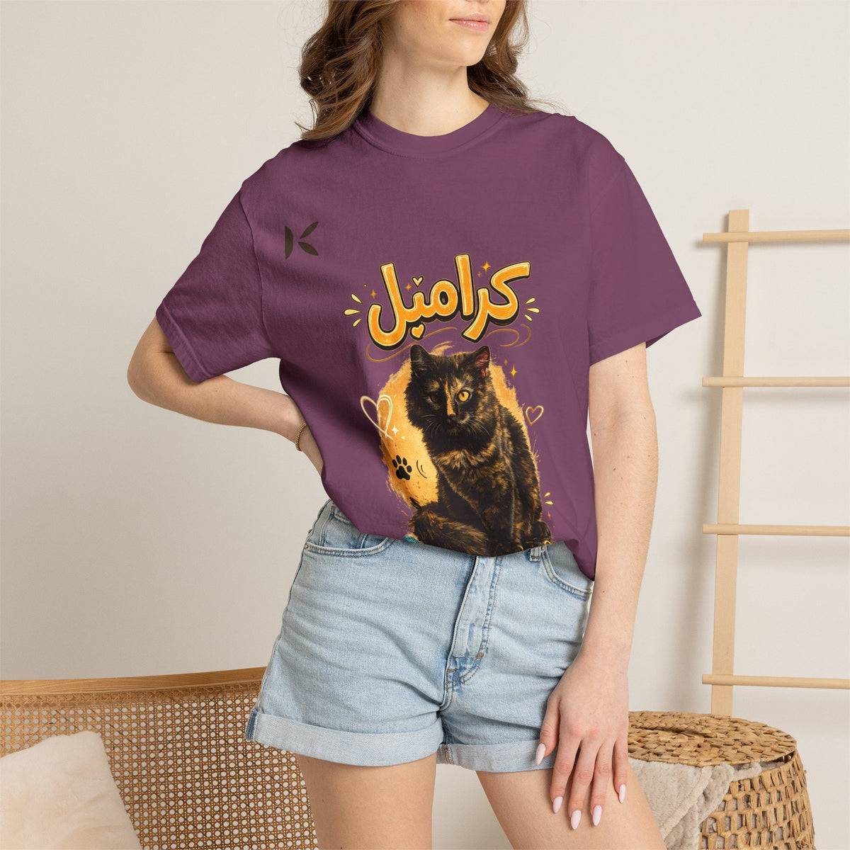 Caramel Cat T-Shirt — Cute Arabic 'كارامل' Graphic Tee تشيرت براند كيوكو مطبوع قطة كراميل - Kiaoko Store متجر كيوكو