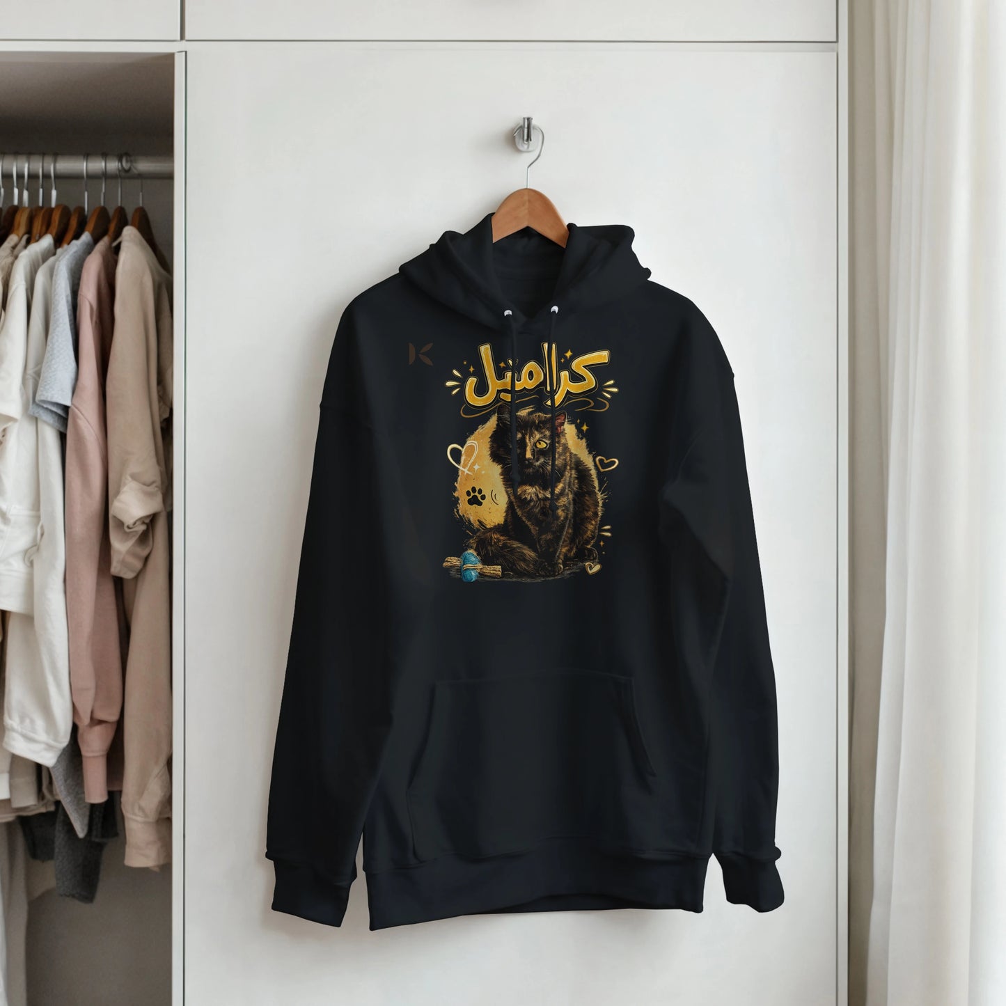 Kiaoko Classic Unisex Pullover Hoodie Arabic print cat Caramel هودي بولاوفر للجنسين كلاسك طبعة قطة كراميل