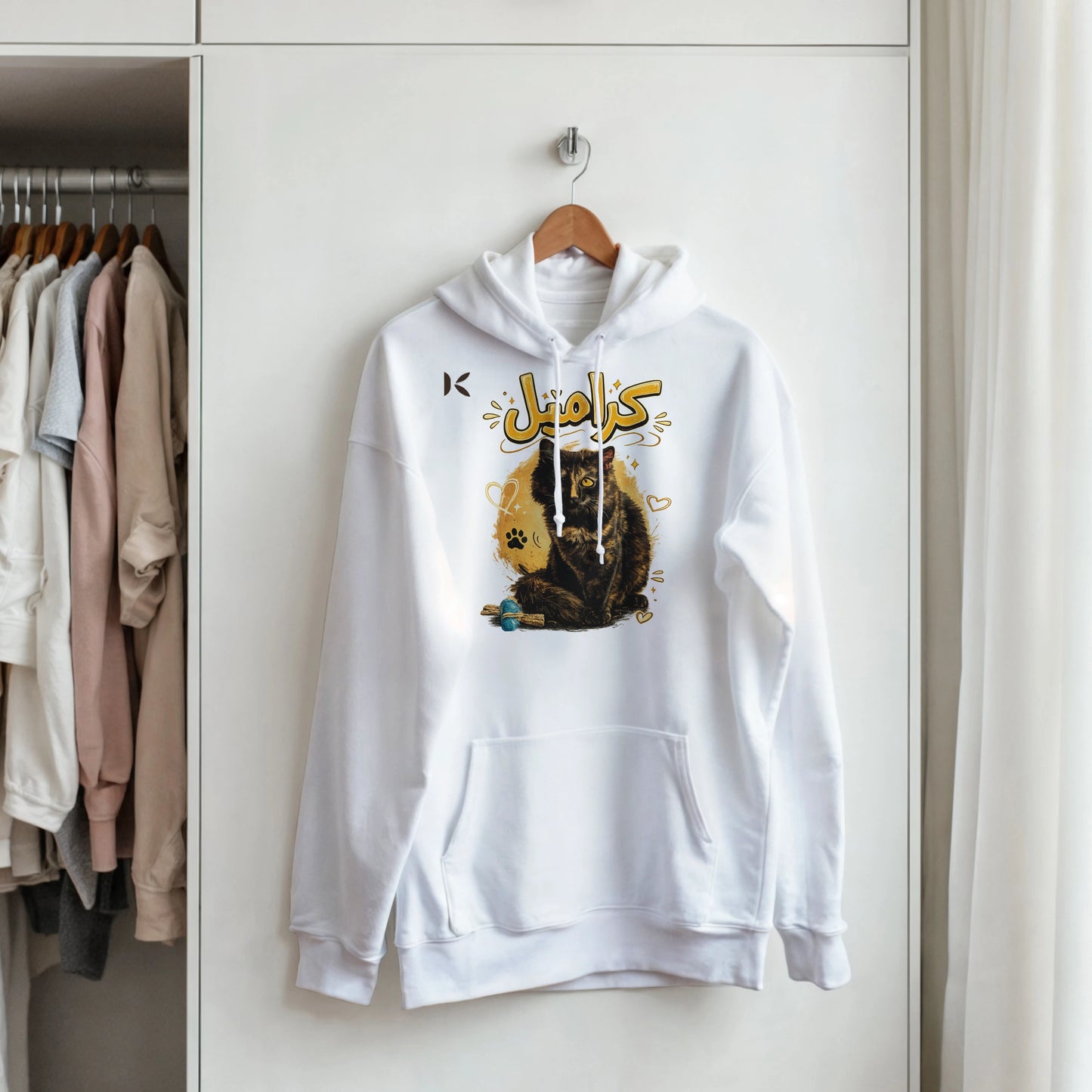 Kiaoko Classic Unisex Pullover Hoodie Arabic print cat Caramel هودي بولاوفر للجنسين كلاسك طبعة قطة كراميل