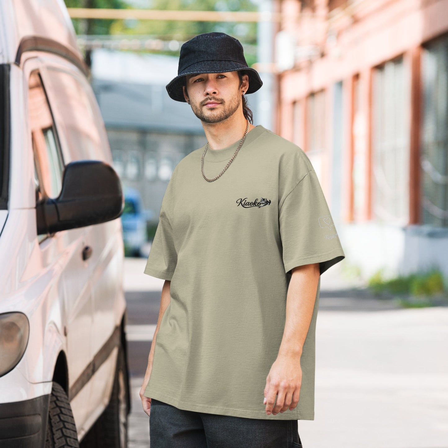 Oversized faded t-shirt قميص اوفر زايز مطرز - Kiaoko Store متجر كيوكو