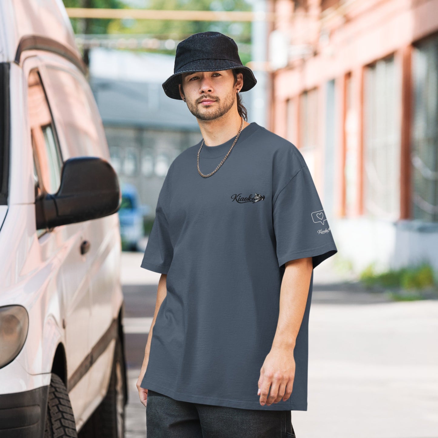 Oversized faded t-shirt قميص اوفر زايز مطرز - Kiaoko Store متجر كيوكو