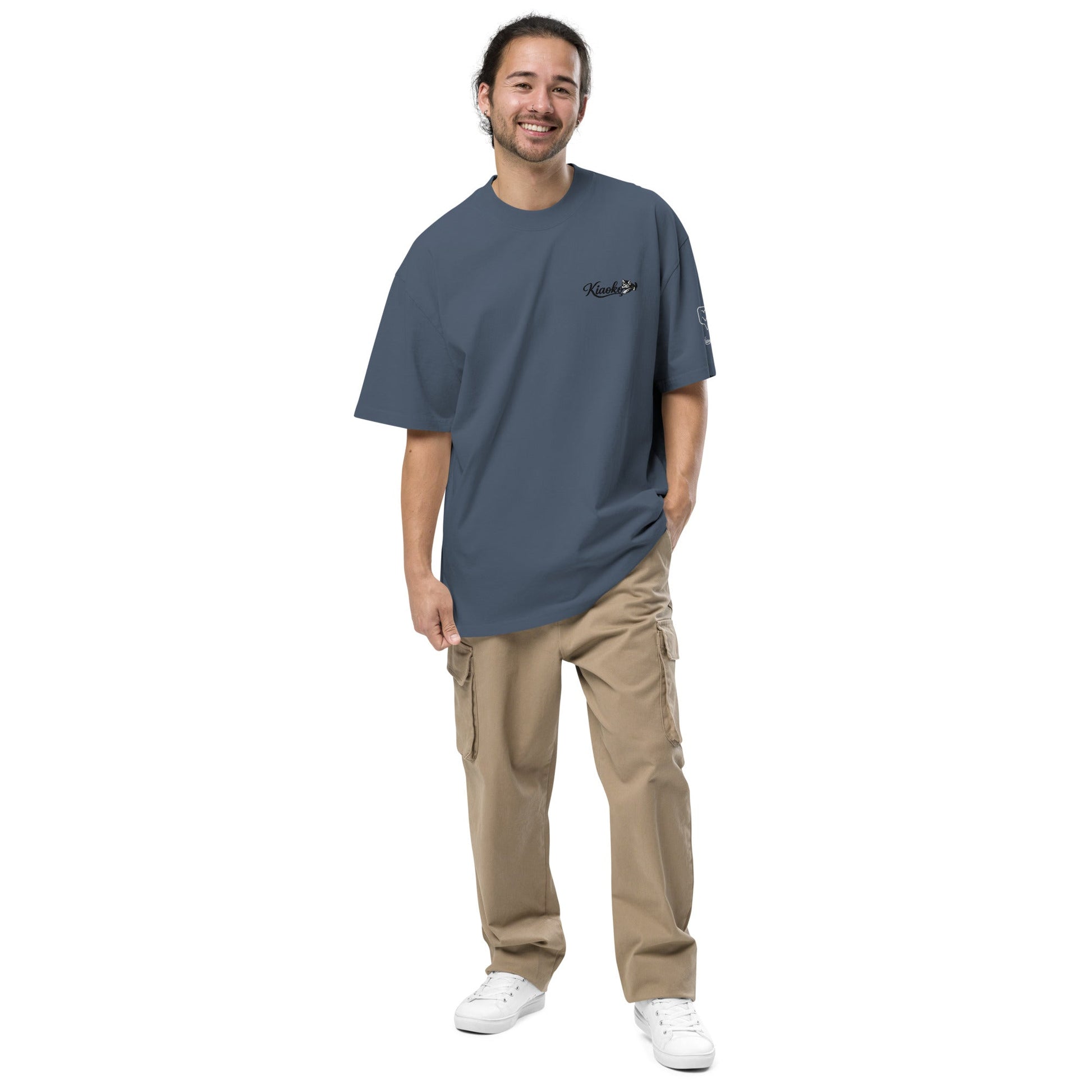 Oversized faded t-shirt قميص اوفر زايز مطرز - Kiaoko Store متجر كيوكو