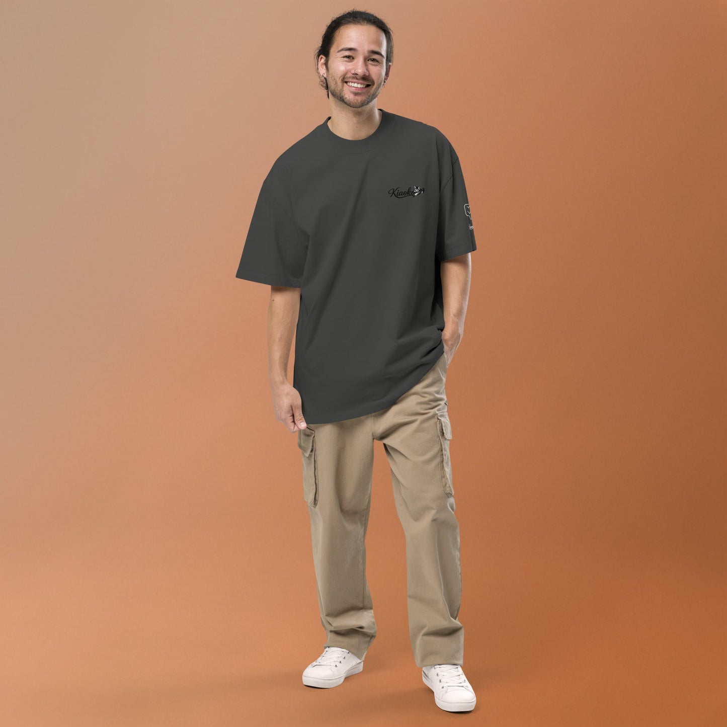 Oversized faded t-shirt قميص اوفر زايز مطرز - Kiaoko Store متجر كيوكو