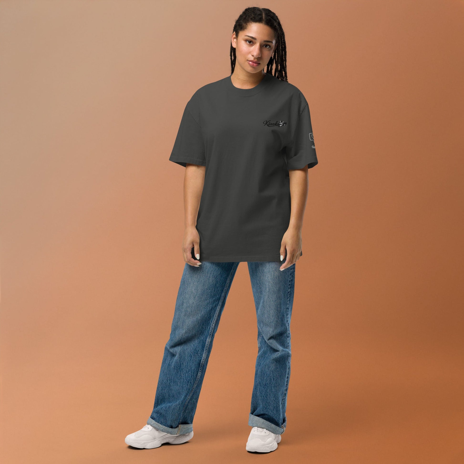 Oversized faded t-shirt قميص اوفر زايز مطرز - Kiaoko Store متجر كيوكو