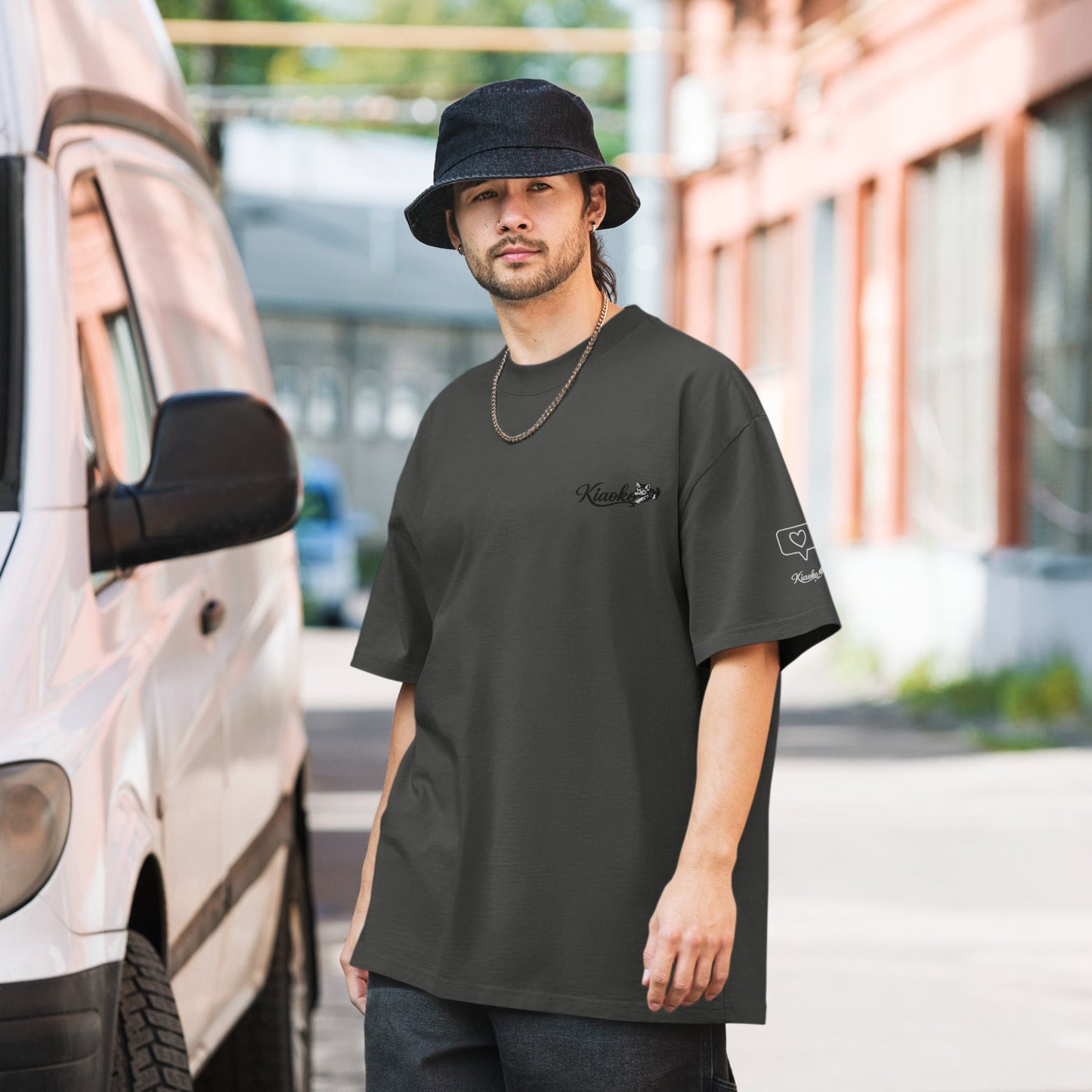 Oversized faded t-shirt قميص اوفر زايز مطرز - Kiaoko Store متجر كيوكو