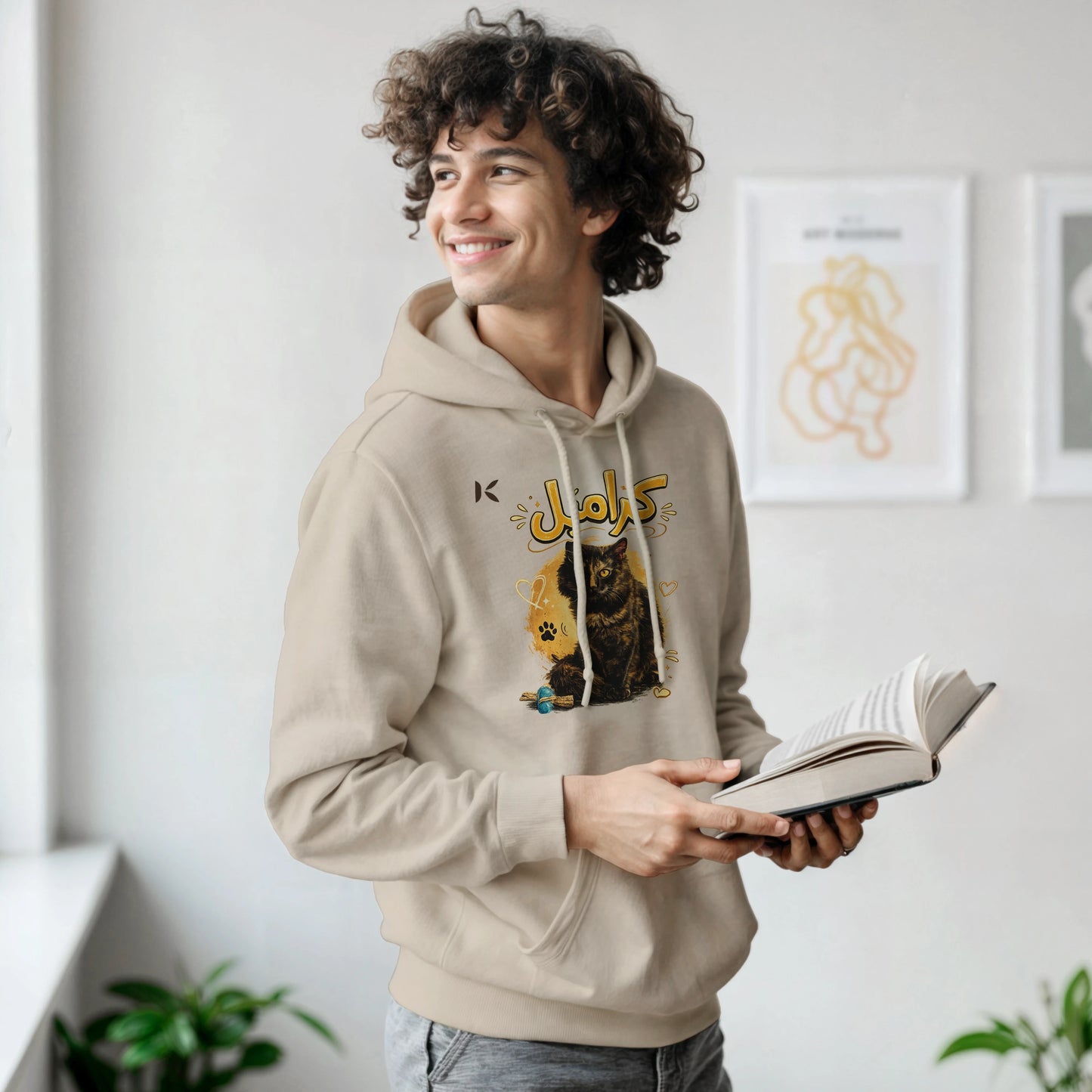 Kiaoko Classic Unisex Pullover Hoodie Arabic print cat Caramel هودي بولاوفر للجنسين كلاسك طبعة قطة كراميل